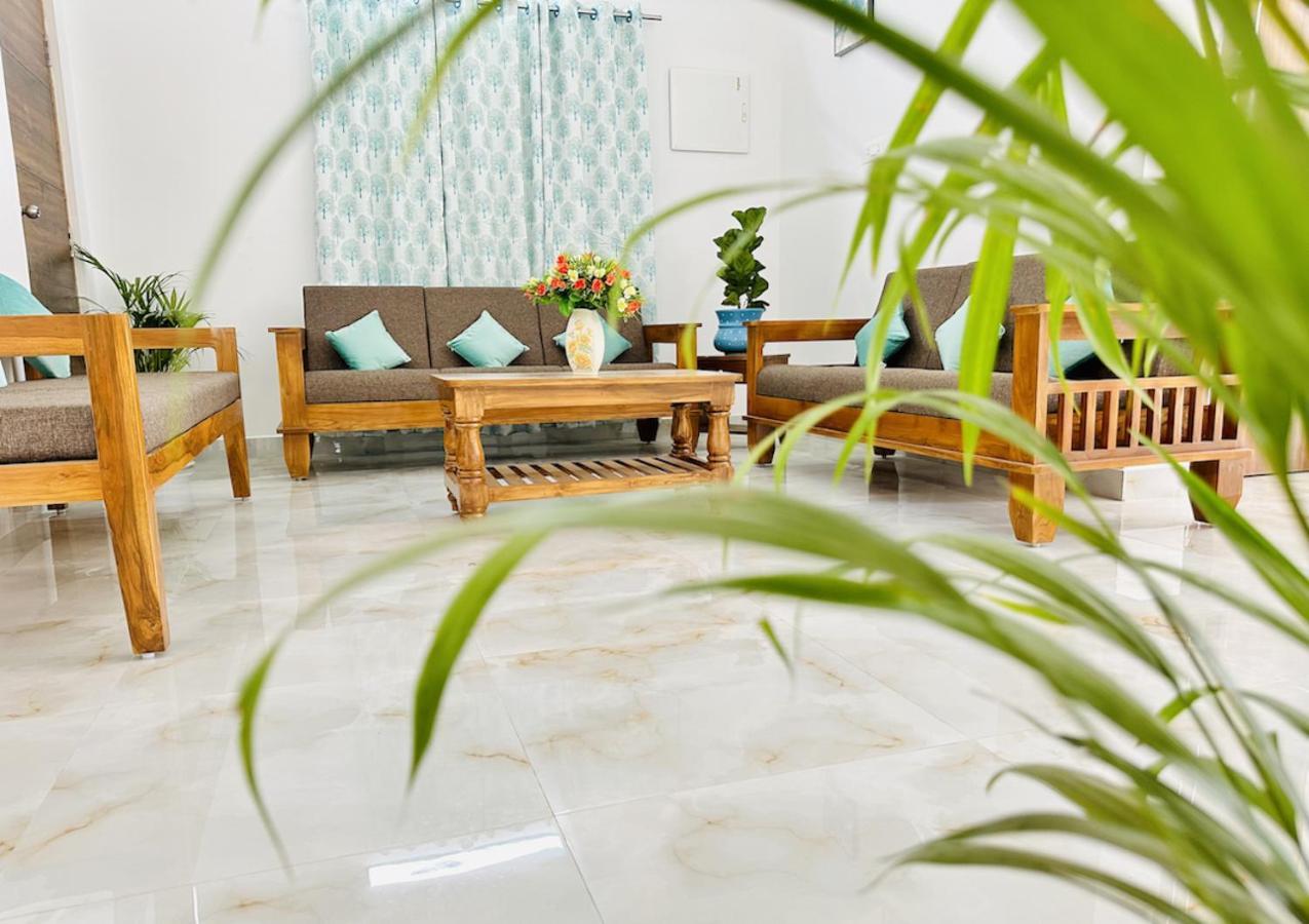 Tirupati Homestay - Shilparamam - Luxury Ac Apartments By Stayflexi - Fast Wifi, Kitchen, Android Tv - Walk To Ps4 Pure Veg Restaurant - Easy Access To Airport, Railway Station And To All Temples Eksteriør bilde