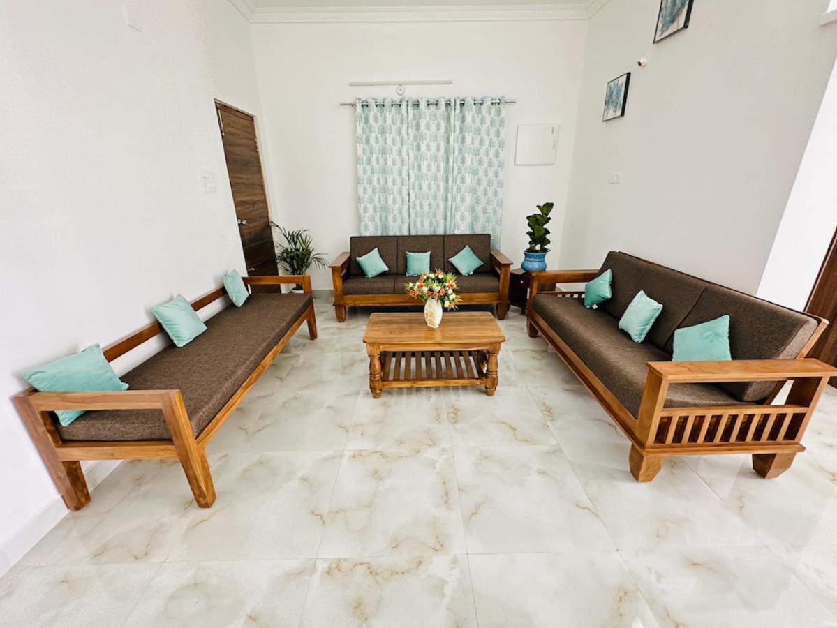 Tirupati Homestay - Shilparamam - Luxury Ac Apartments By Stayflexi - Fast Wifi, Kitchen, Android Tv - Walk To Ps4 Pure Veg Restaurant - Easy Access To Airport, Railway Station And To All Temples Eksteriør bilde